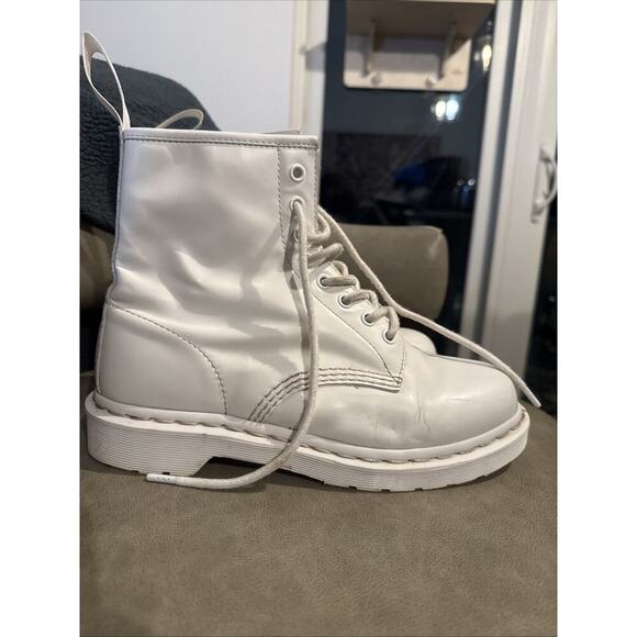 Dr. Martens 14357 Boots Men’s 8 Women’s 9 EU 41 White Smooth Leather Eye Lace UK main image 7